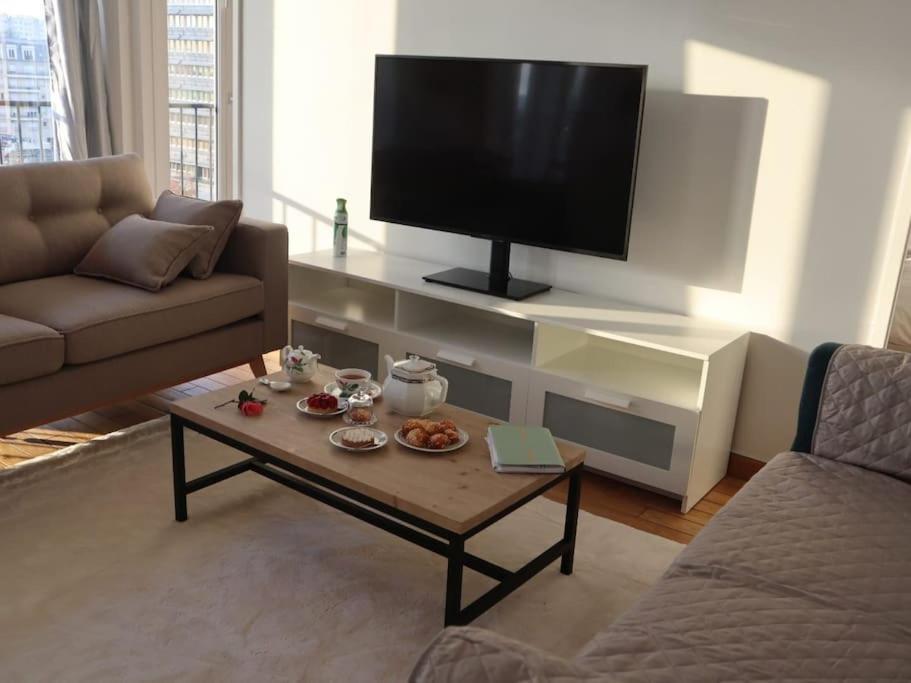 Magnifique Appartement A 5 Min De Paris Et 10 Min De L'Aeroport D'Orly Choisy-le-Roi Luaran gambar